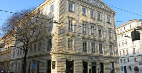 Gallery preview item 2